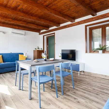 Azzurra Apartmán Balestrate